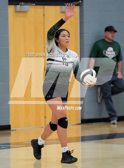 Thumbnail 3 in Estrella Foothills vs Flagstaff (AIA 4A Round 1 Playoff) photogallery.