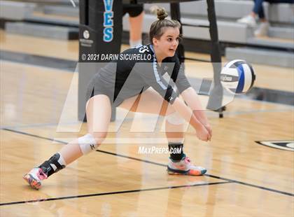Thumbnail 2 in Estrella Foothills vs Flagstaff (AIA 4A Round 1 Playoff) photogallery.