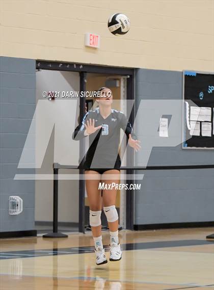 Thumbnail 3 in Estrella Foothills vs Flagstaff (AIA 4A Round 1 Playoff) photogallery.