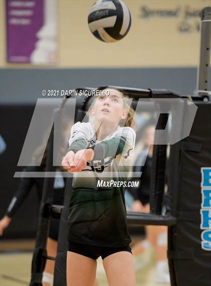 Thumbnail 3 in Estrella Foothills vs Flagstaff (AIA 4A Round 1 Playoff) photogallery.