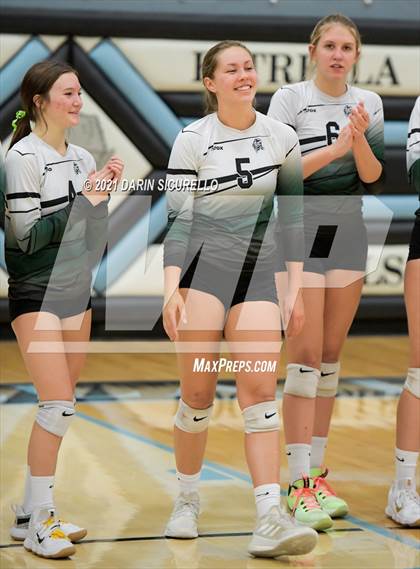 Thumbnail 3 in Estrella Foothills vs Flagstaff (AIA 4A Round 1 Playoff) photogallery.