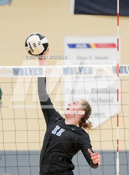 Thumbnail 3 in Estrella Foothills vs Flagstaff (AIA 4A Round 1 Playoff) photogallery.