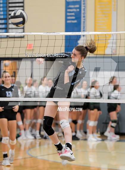 Thumbnail 3 in Estrella Foothills vs Flagstaff (AIA 4A Round 1 Playoff) photogallery.