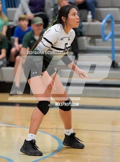 Thumbnail 1 in Estrella Foothills vs Flagstaff (AIA 4A Round 1 Playoff) photogallery.