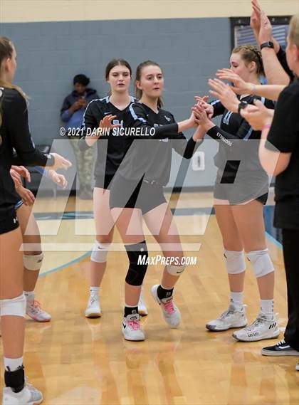Thumbnail 2 in Estrella Foothills vs Flagstaff (AIA 4A Round 1 Playoff) photogallery.