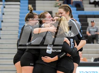 Thumbnail 3 in Estrella Foothills vs Flagstaff (AIA 4A Round 1 Playoff) photogallery.