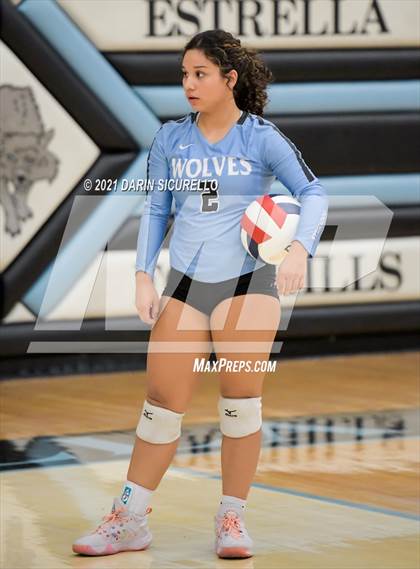 Thumbnail 3 in Estrella Foothills vs Flagstaff (AIA 4A Round 1 Playoff) photogallery.