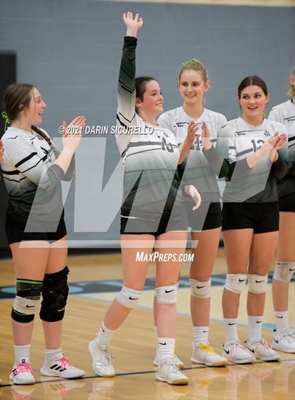 Thumbnail 1 in Estrella Foothills vs Flagstaff (AIA 4A Round 1 Playoff) photogallery.