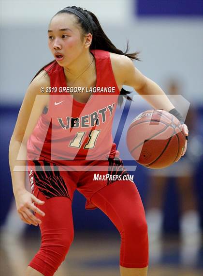 Thumbnail 2 in Liberty vs Lone Star photogallery.