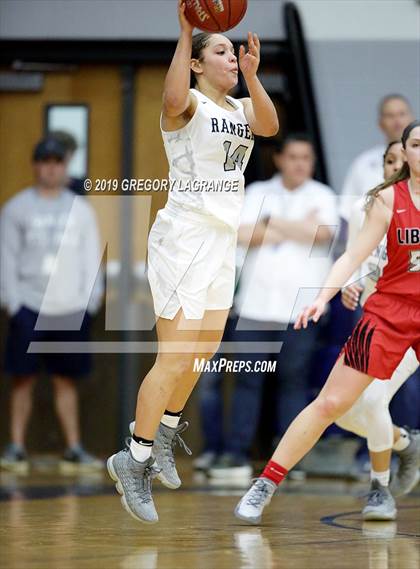 Thumbnail 3 in Liberty vs Lone Star photogallery.