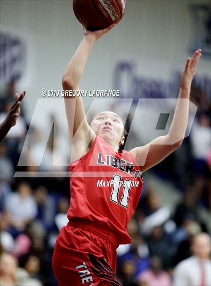 Thumbnail 3 in Liberty vs Lone Star photogallery.