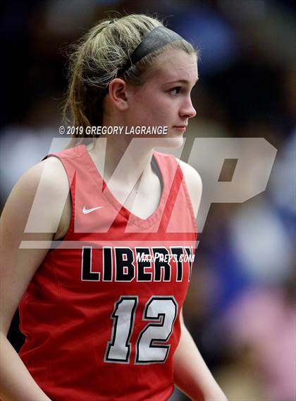 Thumbnail 3 in Liberty vs Lone Star photogallery.