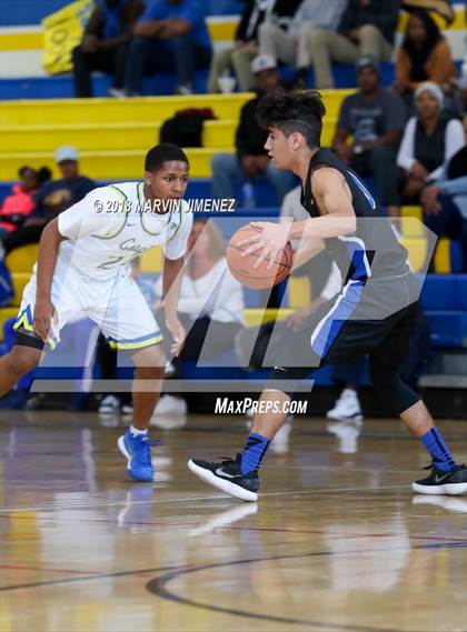 Thumbnail 2 in Crenshaw vs El Camino Real (CIF LACS 3rd Round Playoff) photogallery.