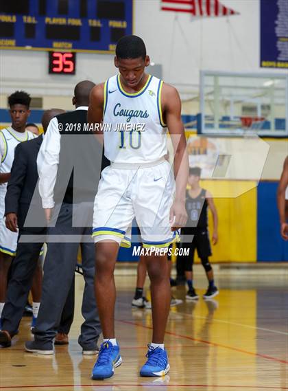 Thumbnail 2 in Crenshaw vs El Camino Real (CIF LACS 3rd Round Playoff) photogallery.