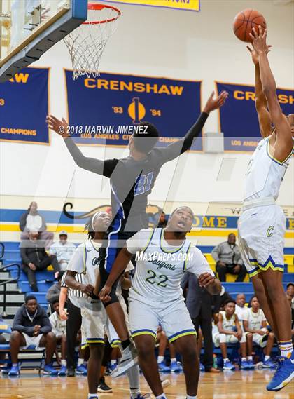 Thumbnail 2 in Crenshaw vs El Camino Real (CIF LACS 3rd Round Playoff) photogallery.