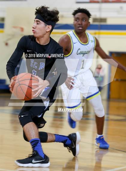 Thumbnail 1 in Crenshaw vs El Camino Real (CIF LACS 3rd Round Playoff) photogallery.