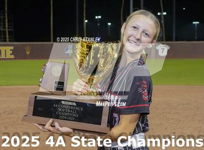 Thumbnail 3 in Coconino vs Salpointe Catholic (AIA 4A Final Awards) photogallery.