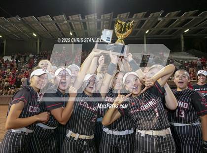 Thumbnail 3 in Coconino vs Salpointe Catholic (AIA 4A Final Awards) photogallery.