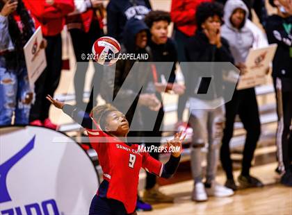 Thumbnail 2 in Sandy Creek vs. Greater Atlanta Christian (GHSA 3A Championship) photogallery.