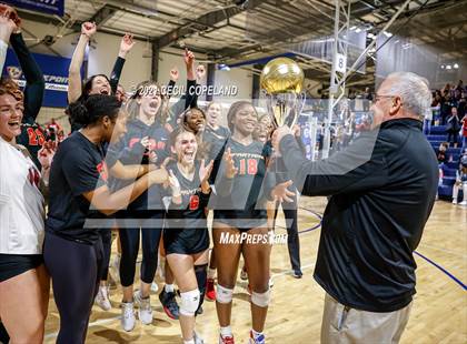 Thumbnail 2 in Sandy Creek vs. Greater Atlanta Christian (GHSA 3A Championship) photogallery.