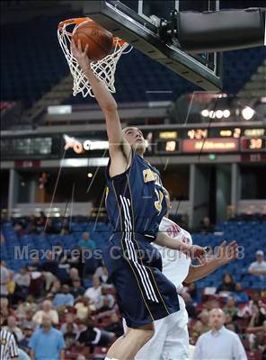 Thumbnail 3 in Campbell Hall vs. St. Mary's (CIF State D4 Final) photogallery.