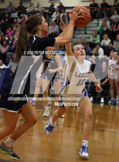 Thumbnail 2 in Londonderry vs Windham (NHIAA Division I Semi-Final Round) photogallery.