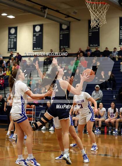 Thumbnail 2 in Londonderry vs Windham (NHIAA Division I Semi-Final Round) photogallery.