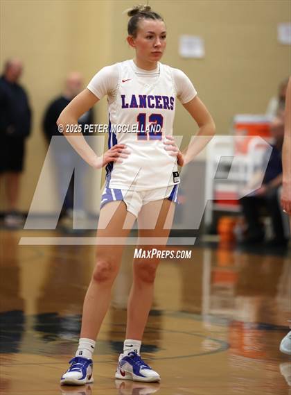 Thumbnail 1 in Londonderry vs Windham (NHIAA Division I Semi-Final Round) photogallery.