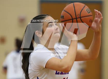 Thumbnail 1 in Londonderry vs Windham (NHIAA Division I Semi-Final Round) photogallery.
