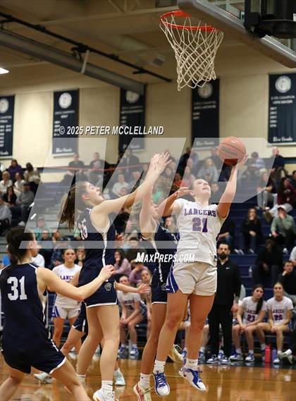Thumbnail 2 in Londonderry vs Windham (NHIAA Division I Semi-Final Round) photogallery.