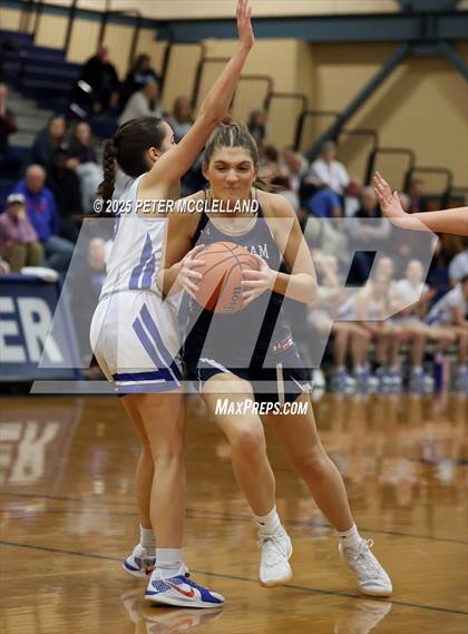 Thumbnail 3 in Londonderry vs Windham (NHIAA Division I Semi-Final Round) photogallery.