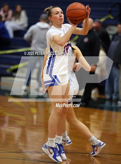 Thumbnail 3 in Londonderry vs Windham (NHIAA Division I Semi-Final Round) photogallery.