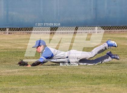 Thumbnail 2 in Eastlake @ Madison (70th Annual San Diego Lions Tournament) photogallery.