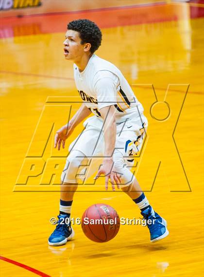Thumbnail 2 in Fresno Christian vs. Kern Valley (CIF CS D5 Final) photogallery.