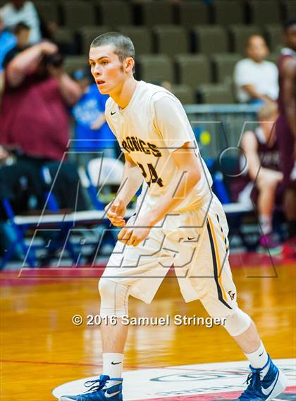 Thumbnail 1 in Fresno Christian vs. Kern Valley (CIF CS D5 Final) photogallery.