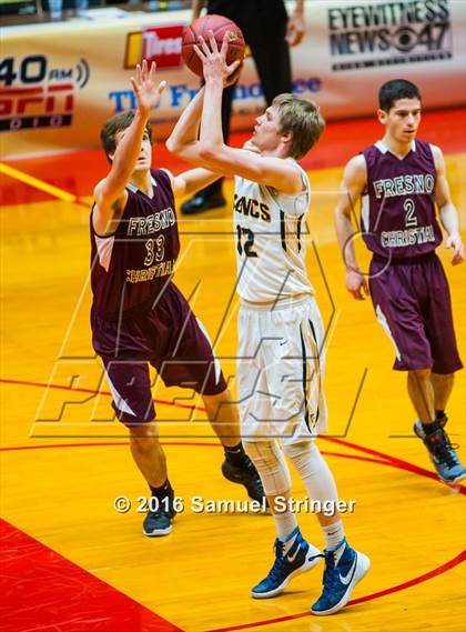 Thumbnail 3 in Fresno Christian vs. Kern Valley (CIF CS D5 Final) photogallery.