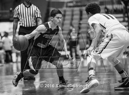 Thumbnail 2 in Fresno Christian vs. Kern Valley (CIF CS D5 Final) photogallery.