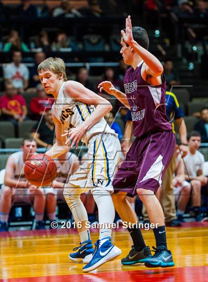 Thumbnail 2 in Fresno Christian vs. Kern Valley (CIF CS D5 Final) photogallery.
