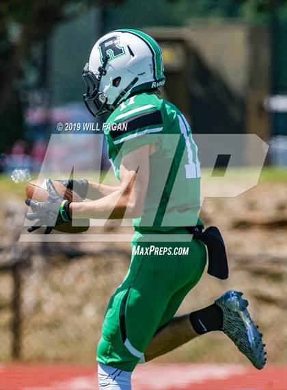 Thumbnail 3 in Cherokee @ Roswell photogallery.