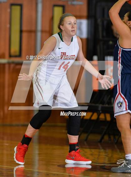 Thumbnail 2 in The Woodlands vs Memorial (McDonald's Texas Invitational) photogallery.