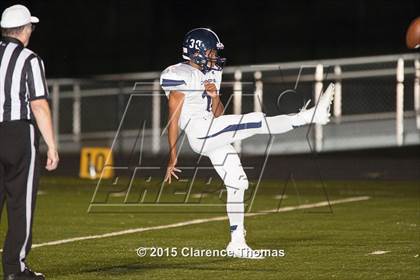 Thumbnail 1 in Champe @ Loudoun Valley photogallery.