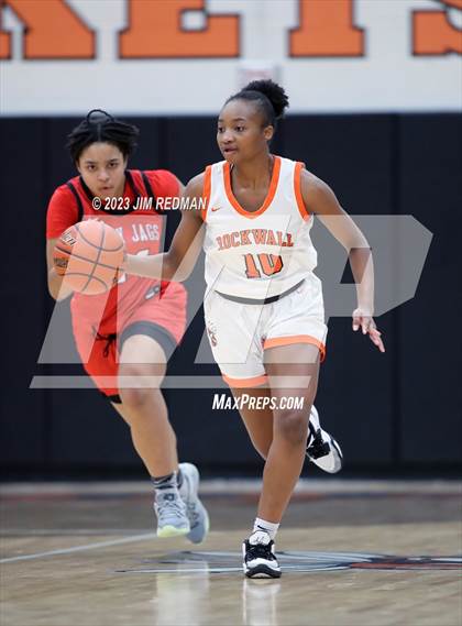 Thumbnail 2 in Horn @ Rockwall photogallery.