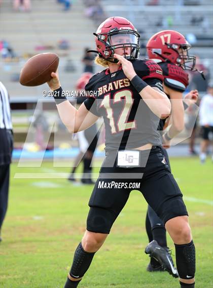 Thumbnail 3 in Plant City Raiders vs. Lake Gibson Braves (Kickoff Classic) photogallery.
