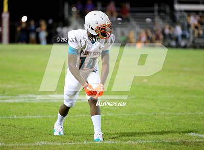 Thumbnail 3 in Plant City Raiders vs. Lake Gibson Braves (Kickoff Classic) photogallery.