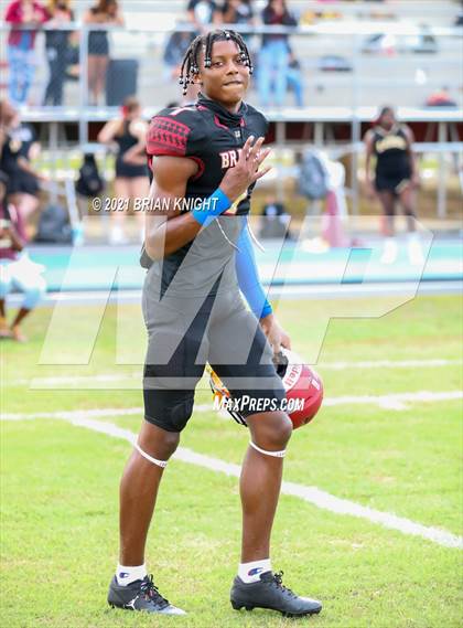 Thumbnail 3 in Plant City Raiders vs. Lake Gibson Braves (Kickoff Classic) photogallery.