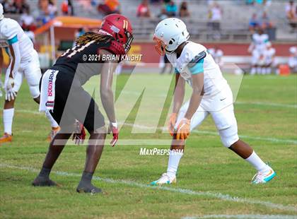 Thumbnail 3 in Plant City Raiders vs. Lake Gibson Braves (Kickoff Classic) photogallery.