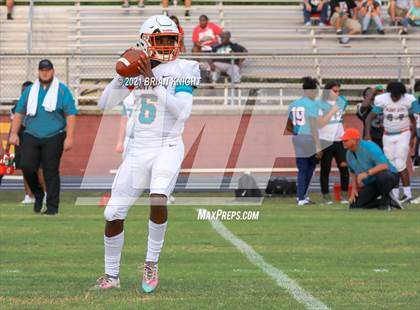 Thumbnail 2 in Plant City Raiders vs. Lake Gibson Braves (Kickoff Classic) photogallery.