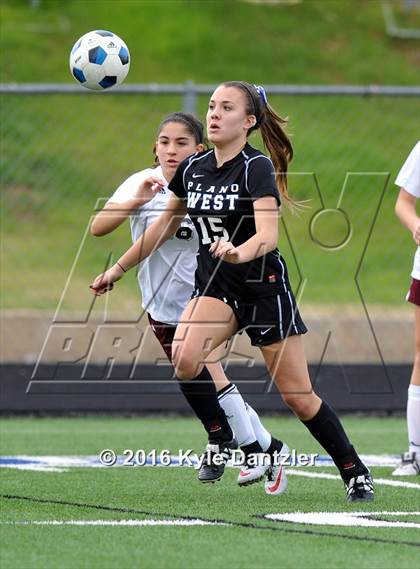 Thumbnail 2 in Liberty vs Plano West (National Elite Prep Showcase) photogallery.