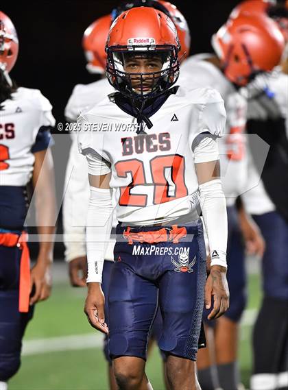 Thumbnail 1 in Wake Prep Academy vs Bartlett Yancey (NCHSAA 3A 1st Round) photogallery.