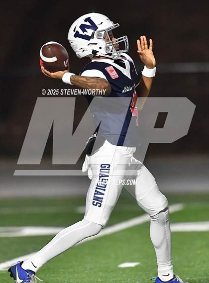 Thumbnail 1 in Wake Prep Academy vs Bartlett Yancey (NCHSAA 3A 1st Round) photogallery.